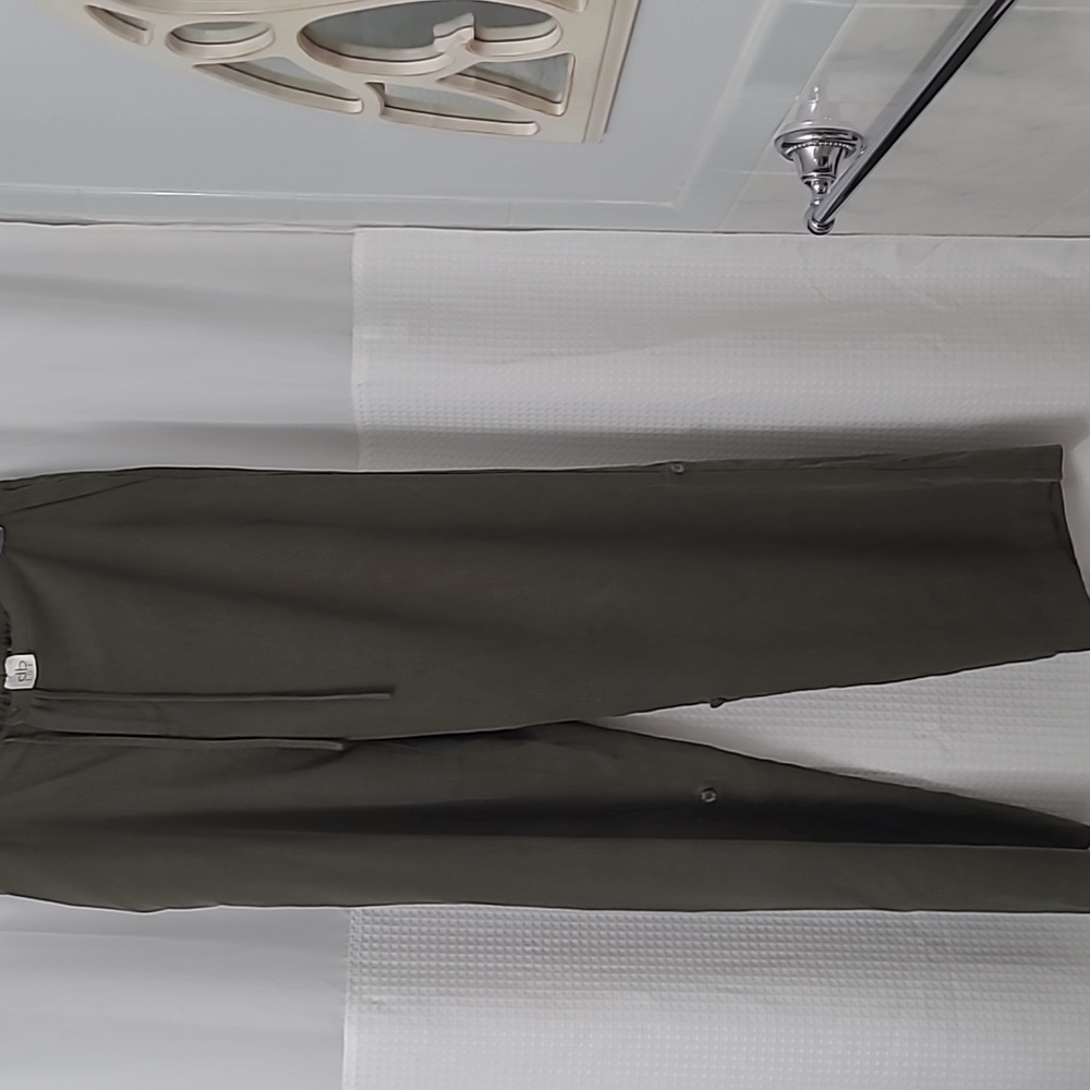 DB Life Pants, Green Khaki, Size Large, Silk